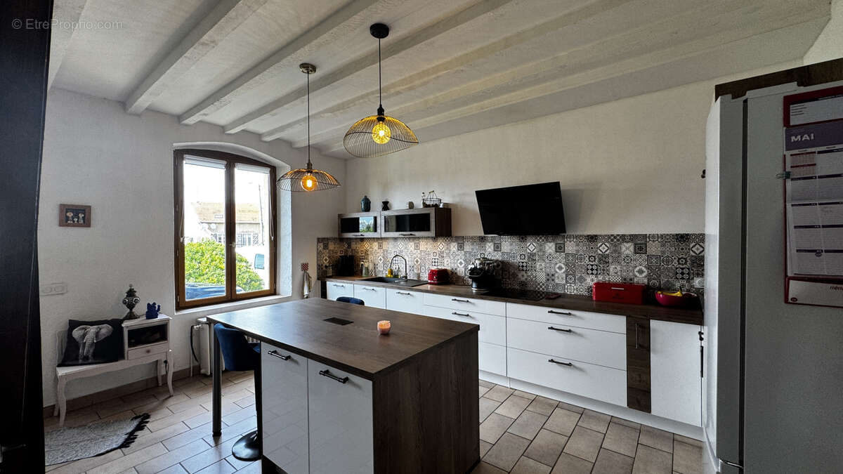 Maison à ETAIN