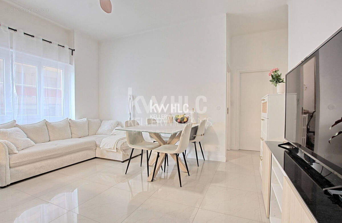 Appartement à CANNES