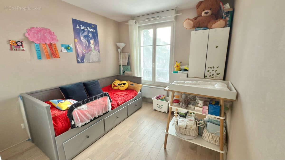 Appartement à SAINT-GRATIEN