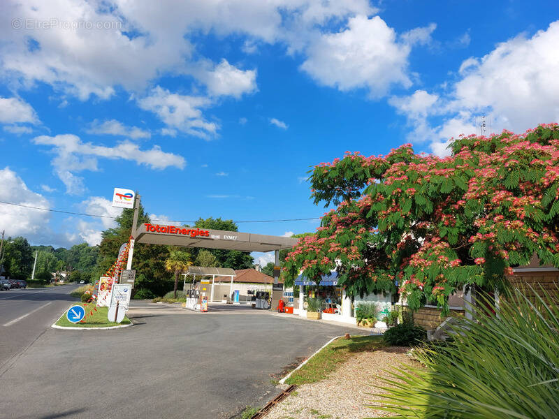 Commerce à EYMET