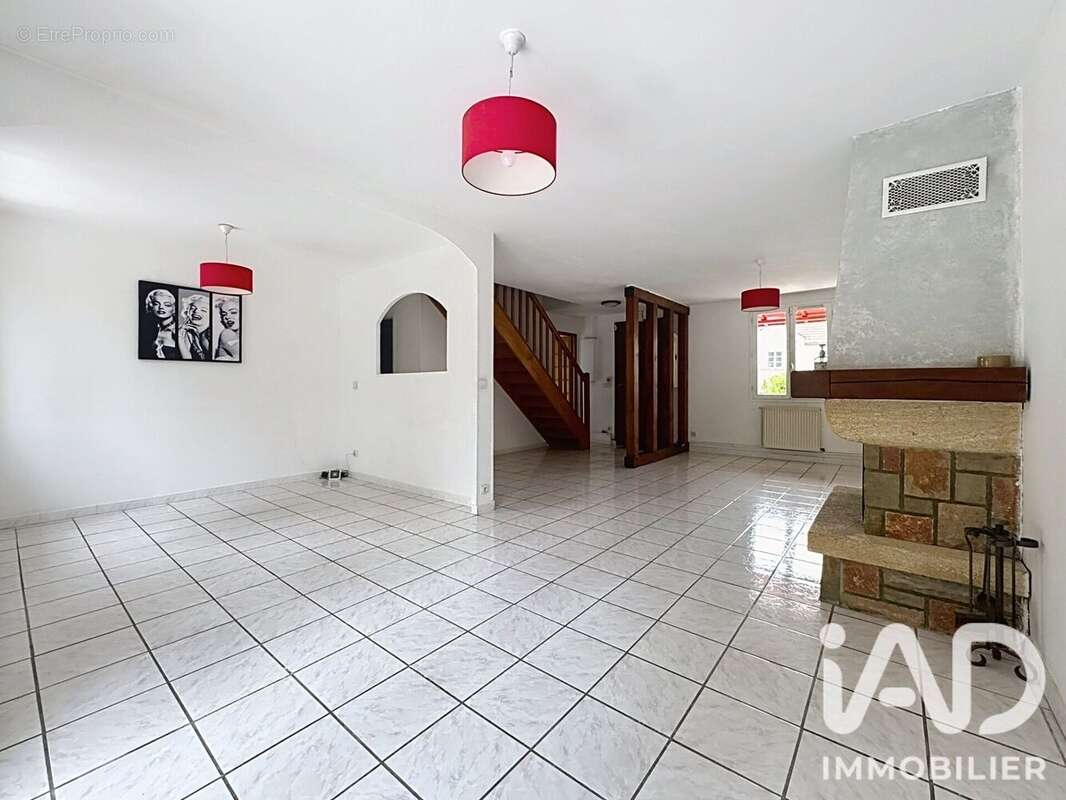 Photo 2 - Maison à SAINT-MICHEL-SUR-ORGE