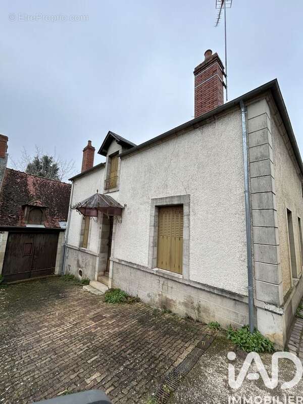 Photo 2 - Maison à DUN-SUR-AURON