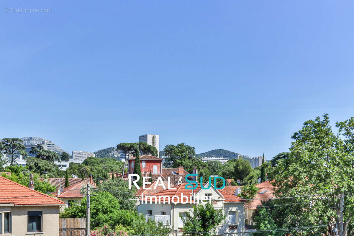 Appartement à MARSEILLE-9E