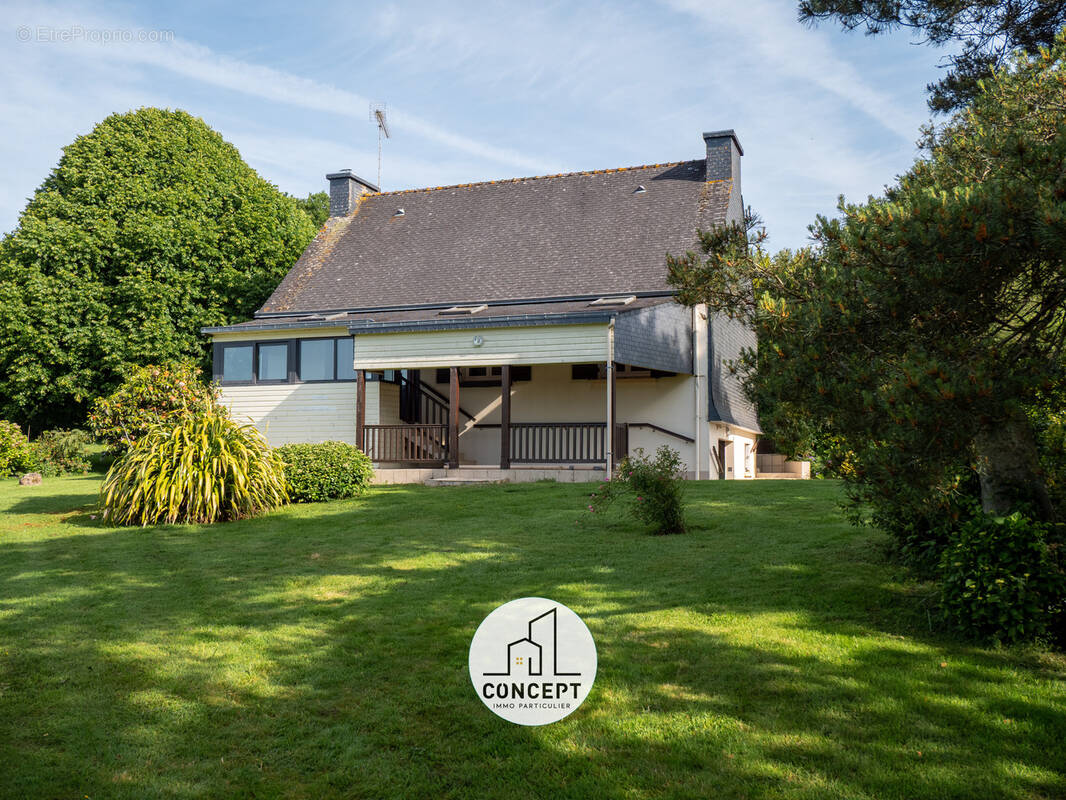 Maison à SAINT-GOAZEC