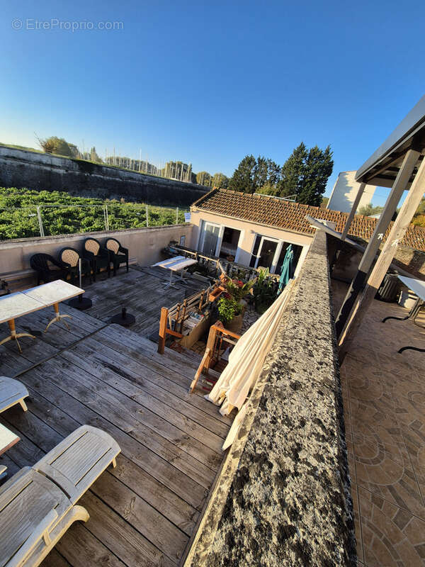 Commerce à ROCHEFORT