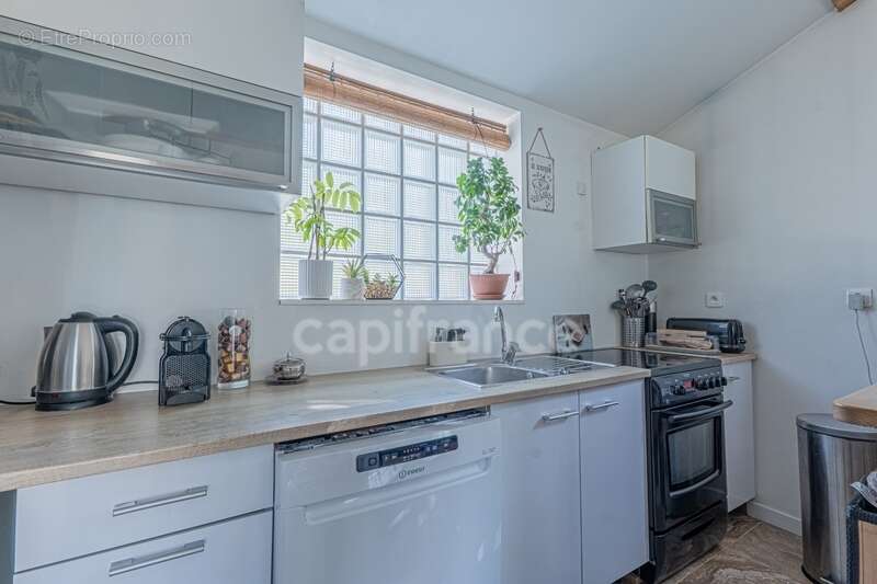 Mougins / à vendre Propriété type MAZET avec dépendance, piscine et garage pour 2 véhicules - photo 30