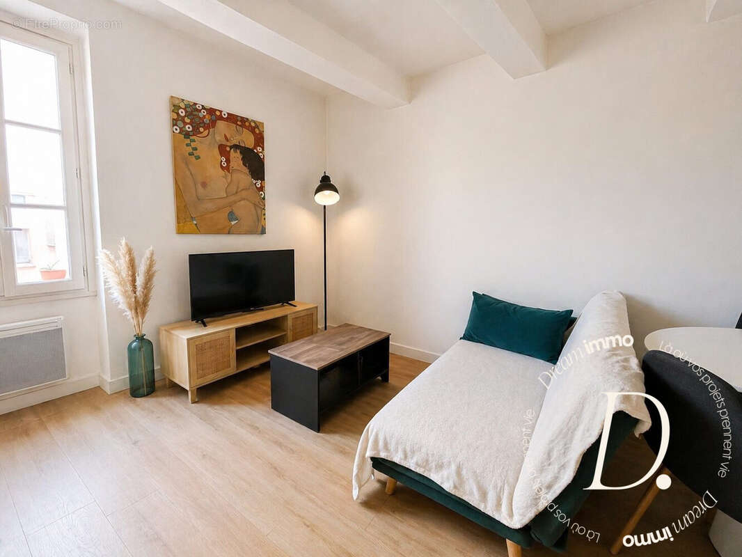Appartement à HYERES