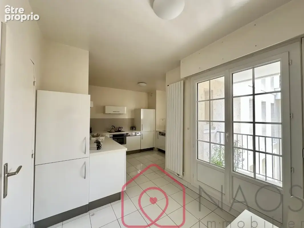 Quartier Renards - Grands 3 pièces 85 m² avec 2 terrasses, parking et cave. - photo 5