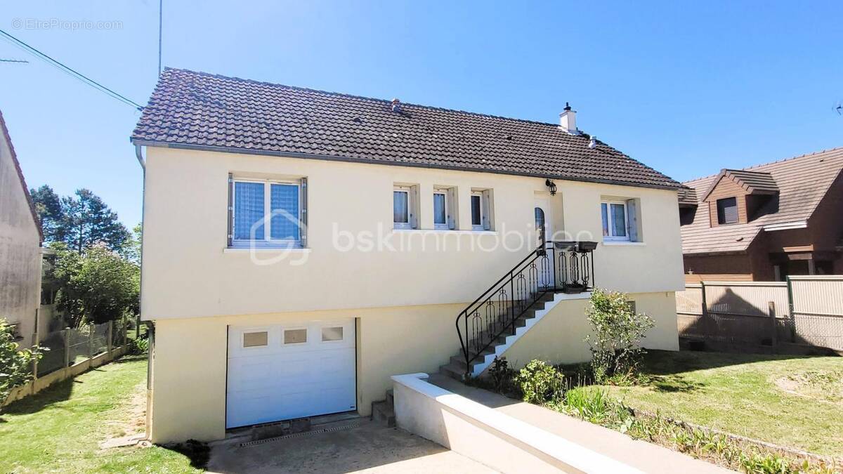 Maison à CHATEAUDUN