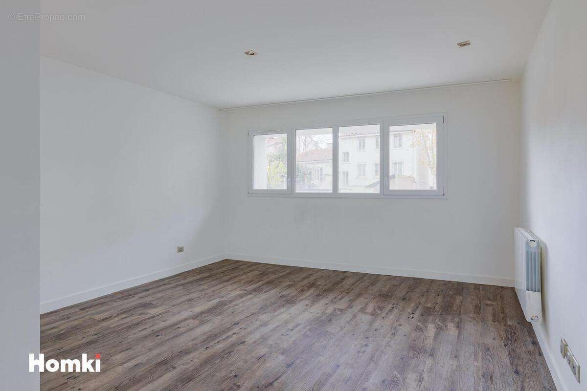 Appartement à LYON-3E