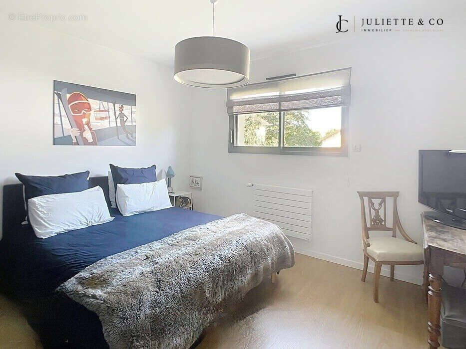 Maison 147 m² à Tassin-La-Demi-Lune  - photo 4