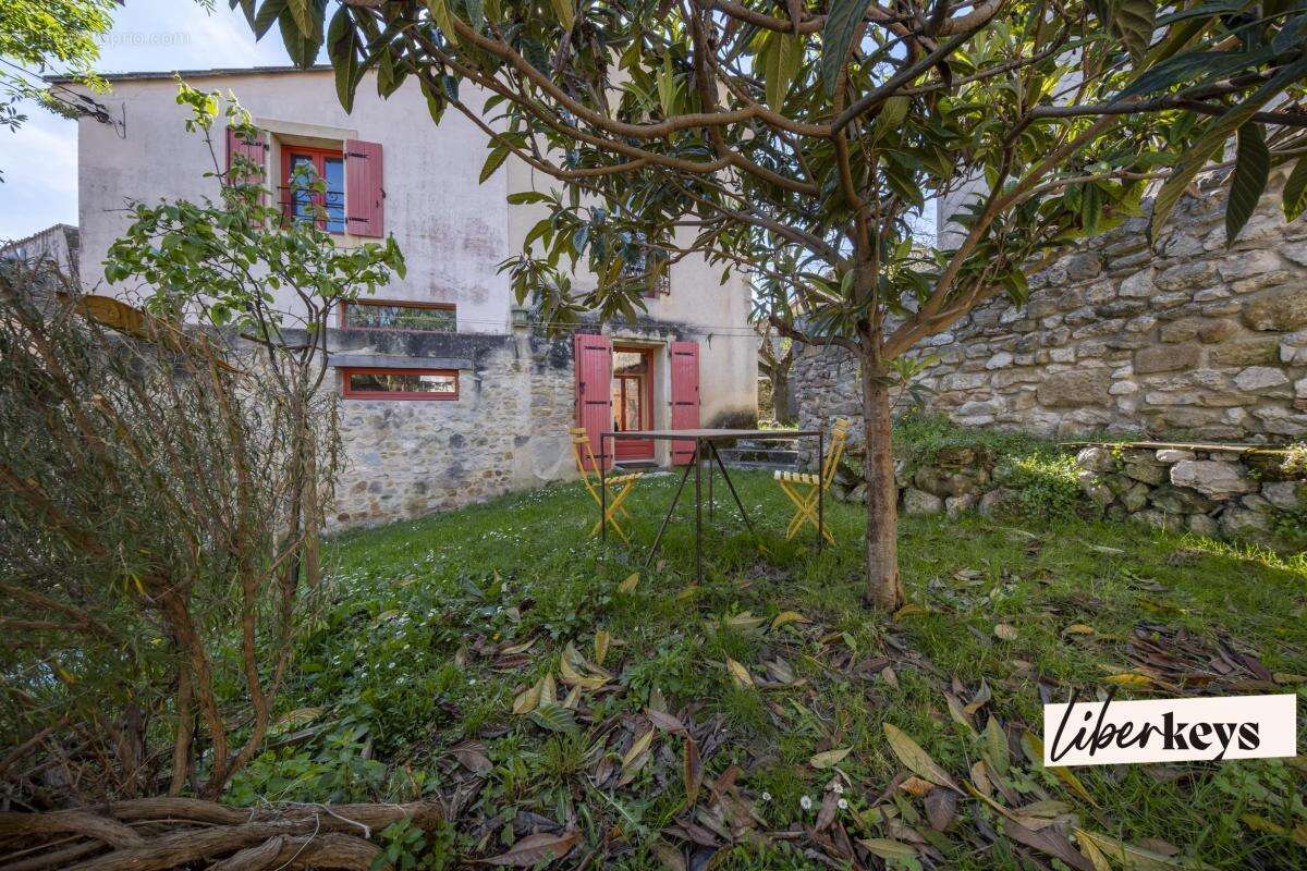 Maison à LAURABUC