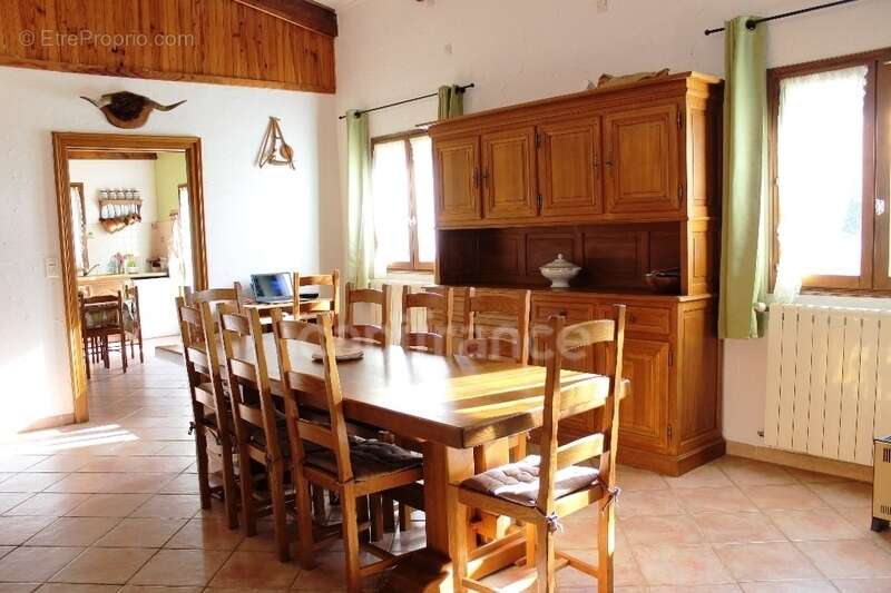 EXCLUSIVITE : Proche de L'ILE ROUSSE, Plaine du Reginu, propriété en pierre T5 161 m² sur 1.96 ha de terrain - photo 9