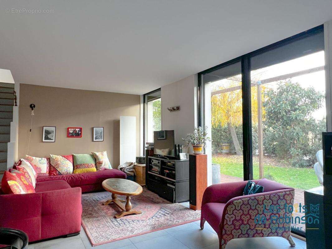 Maison à LE PLESSIS-ROBINSON