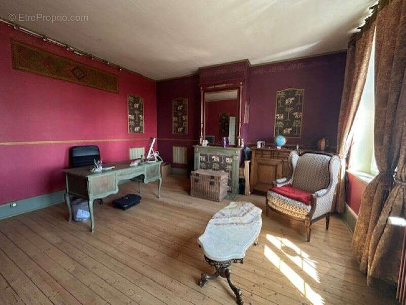 Maison à LE GAULT-SOIGNY