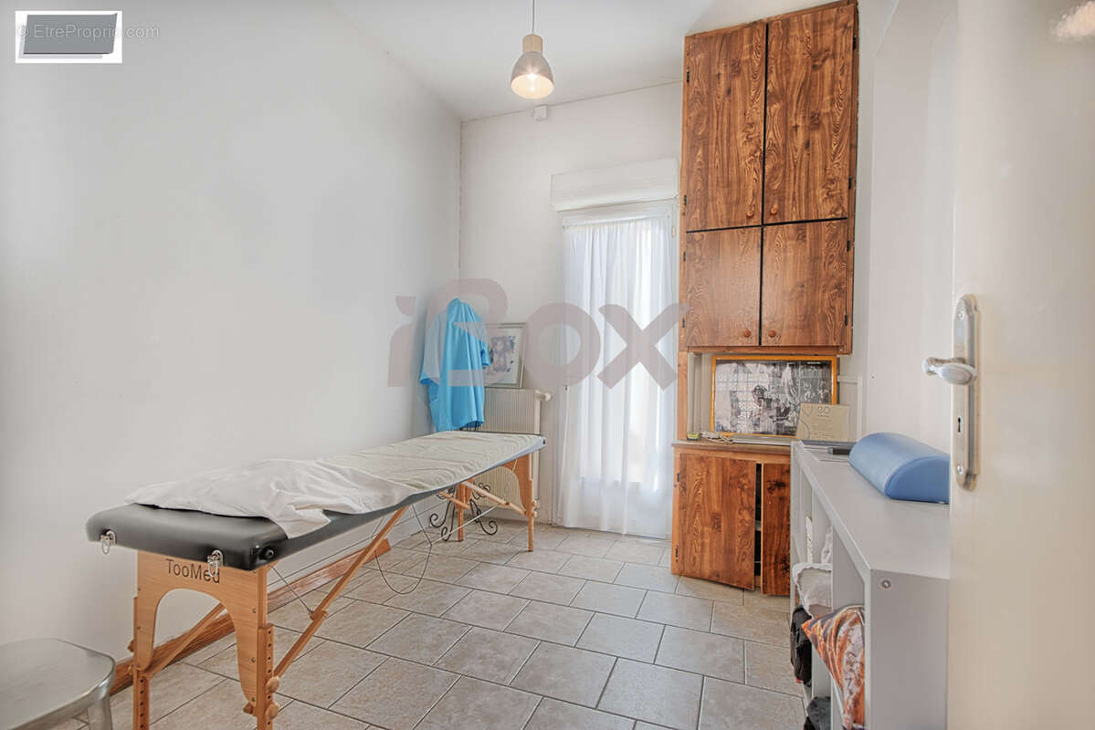 Maison à LA VALETTE-DU-VAR