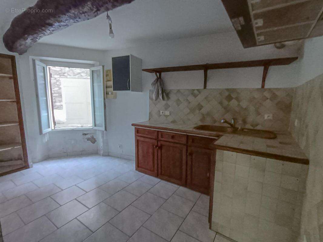 Maison à LA GARDE-FREINET