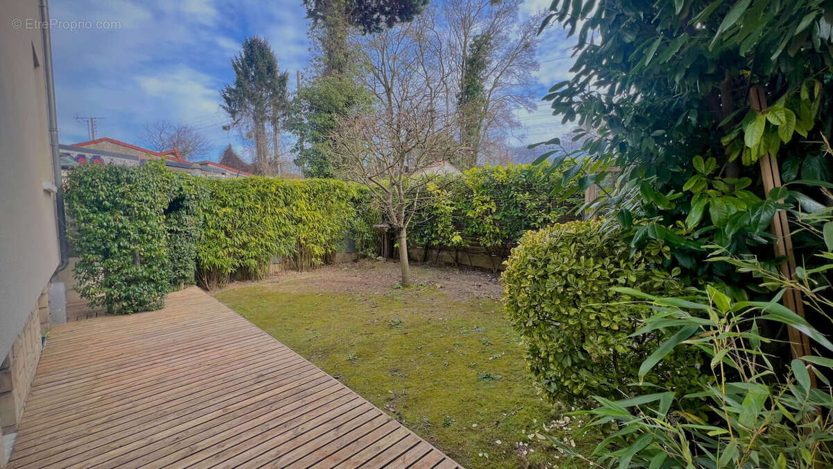 Maison à GOUSSAINVILLE