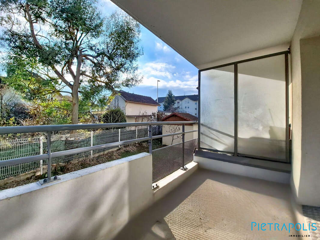 Appartement à VALLEIRY