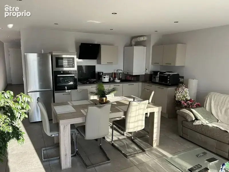 Appartement 54 m² à Chazelles-Sur-Lyon  - photo 4