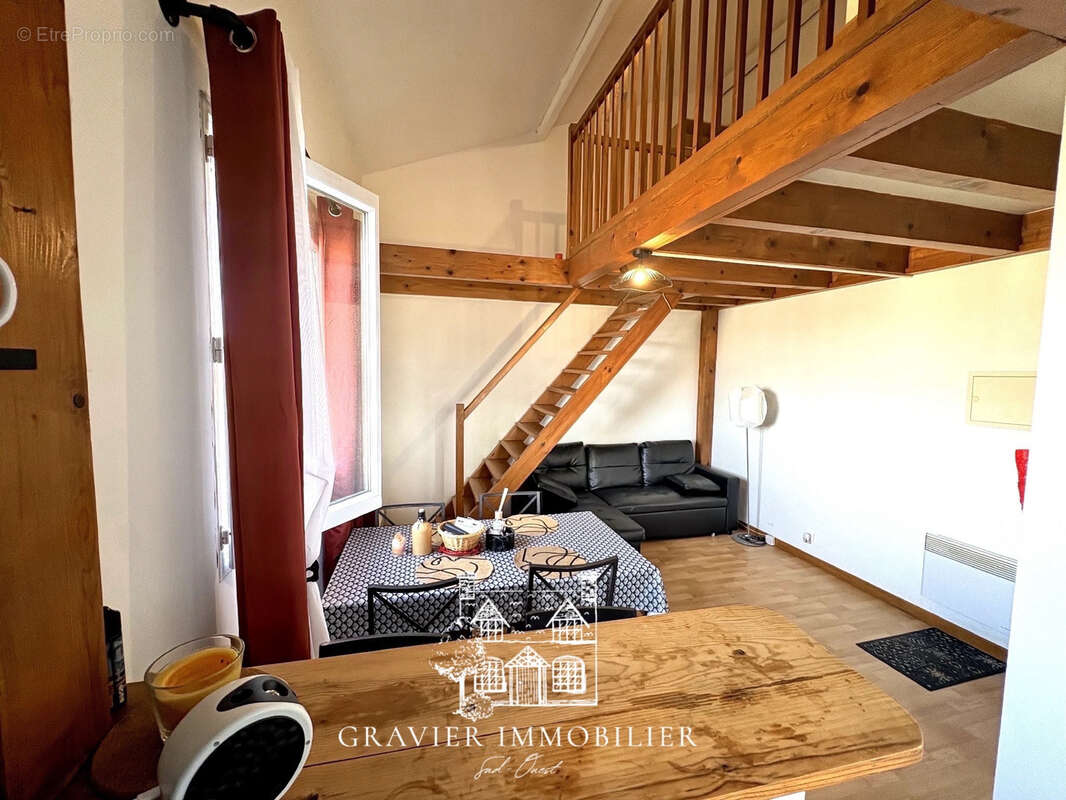 Appartement à LAHONCE