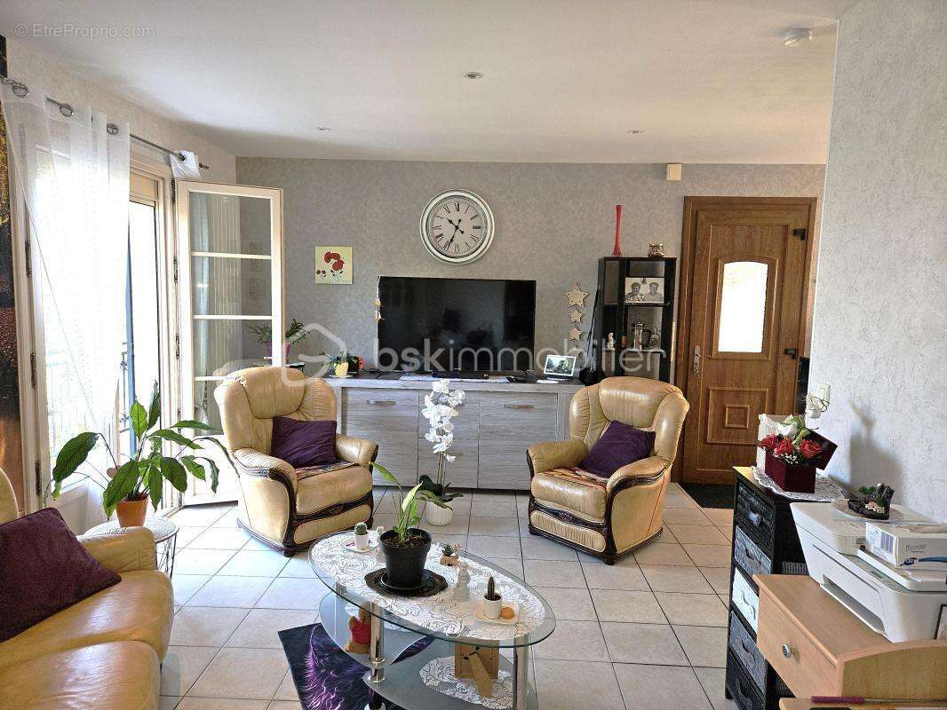 Maison à CHATELLERAULT