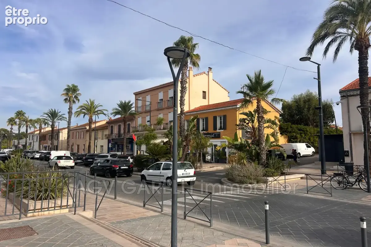 Photo Appartement à La Londe-Les-Maures au prix de 414 000€