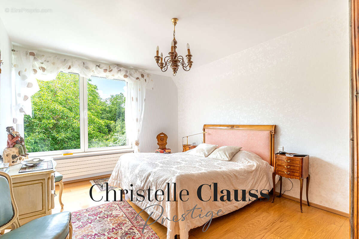 Obernai - Maison de standing 212 m² -  vente en NUE PROPRIETE (usufruit viager) - photo 15