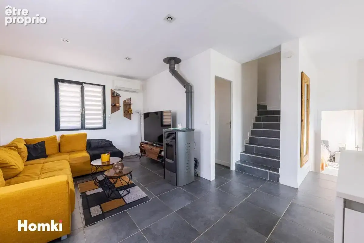 Maison/Villa T5 de 132 m² à Plan-de-Cuques 13380 - photo 3