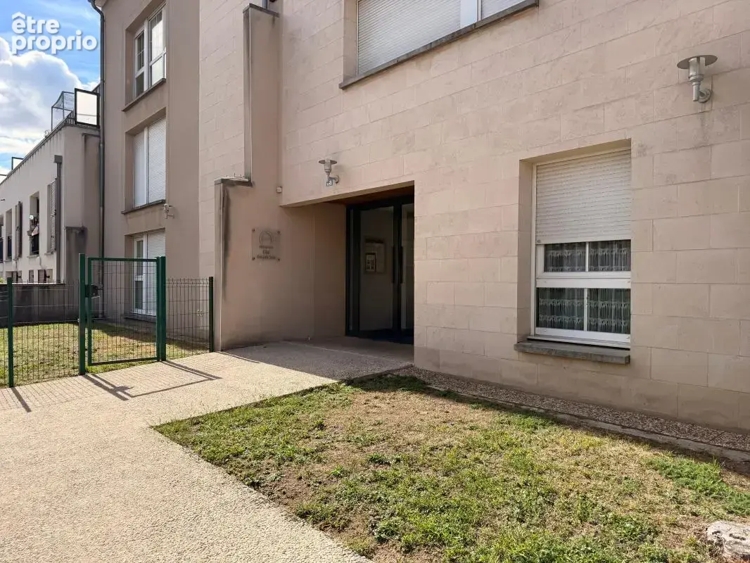 Appartement lumineux 3 pièces avec 2 places de parking – Résidence Les Cités Impériales - photo 7
