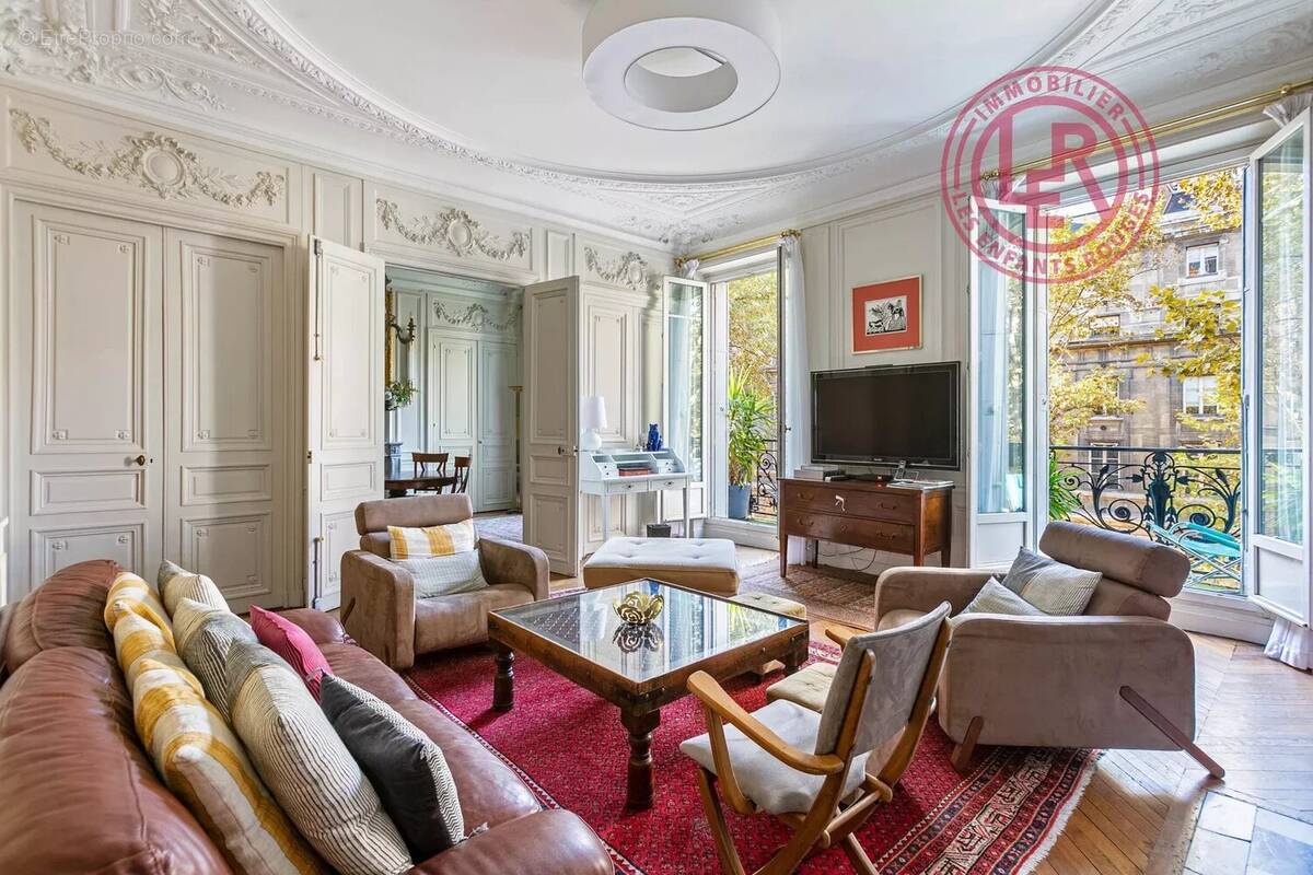 Appartement à PARIS-4E