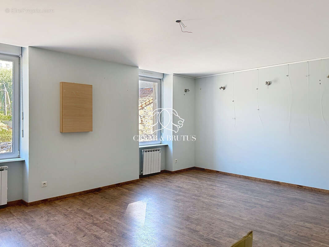 Appartement à THEL