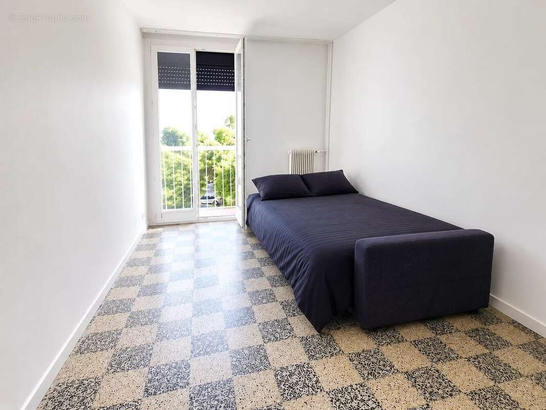 Appartement à PORT-DE-BOUC
