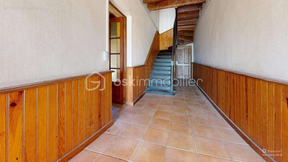 Maison à MAGNAC-LAVAL