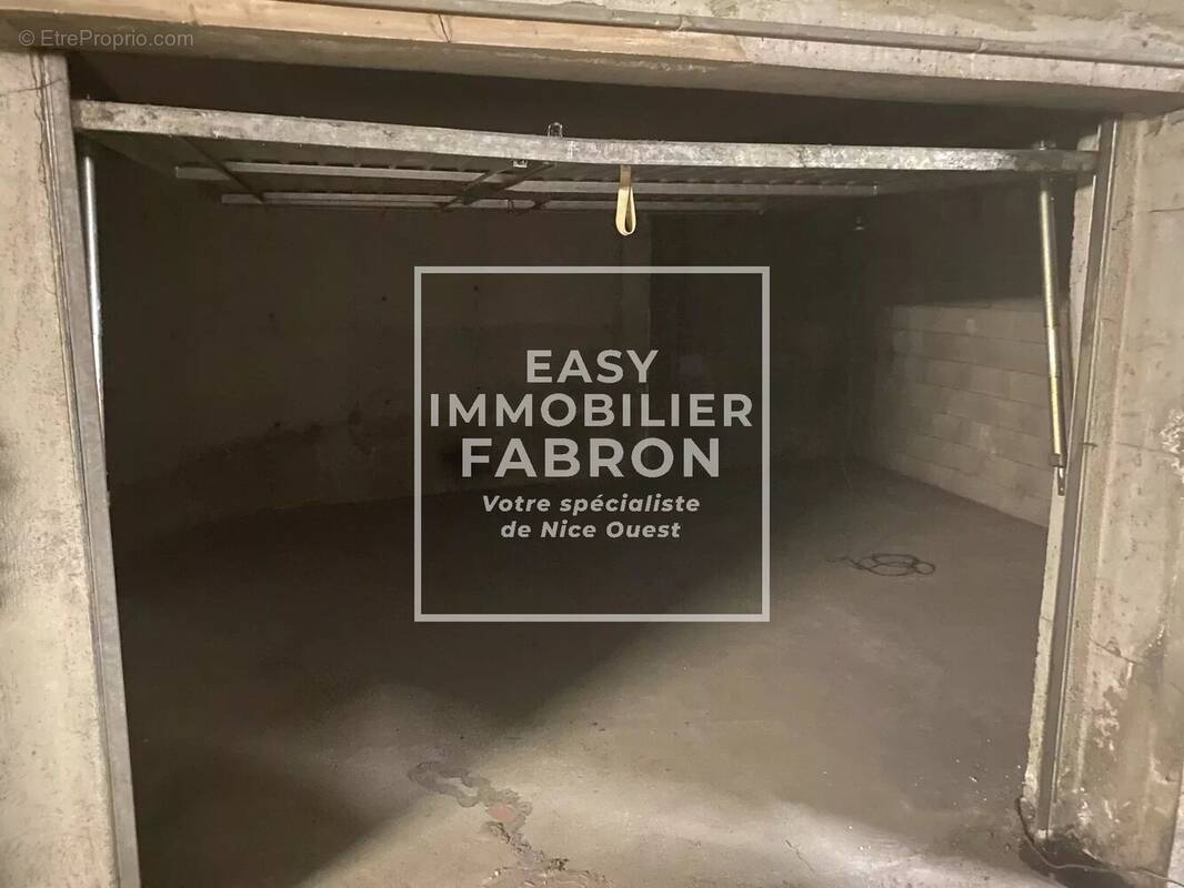 Parking à NICE