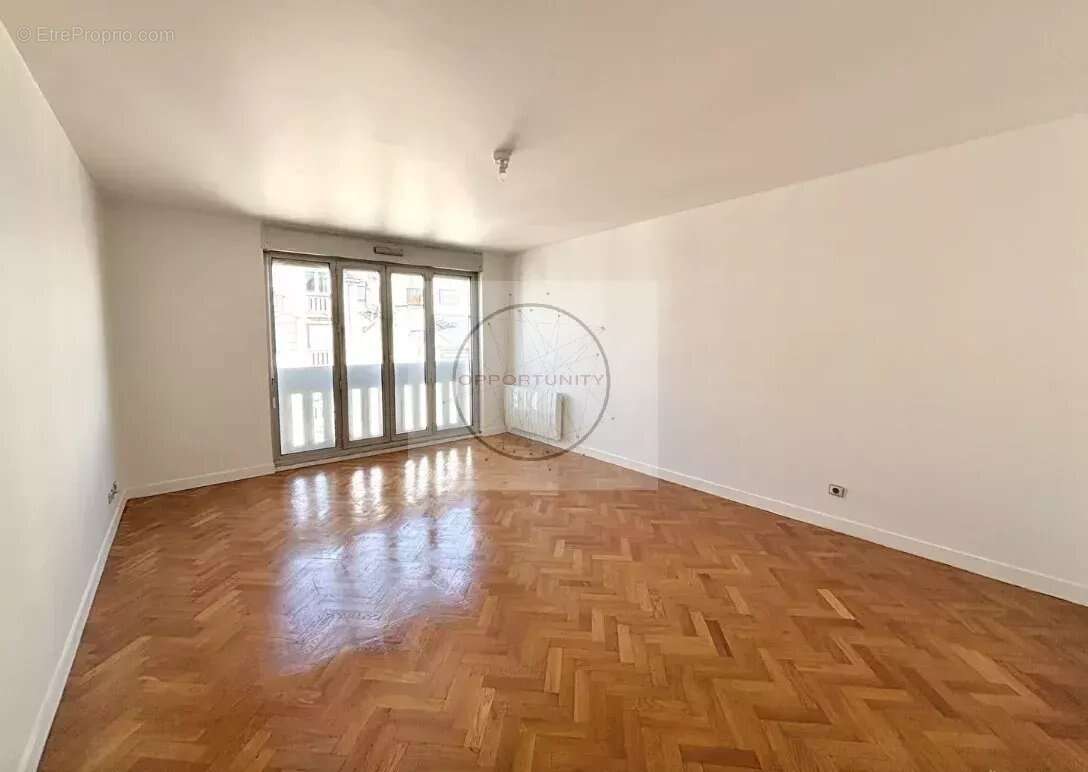 Appartement à SAINT-MANDE