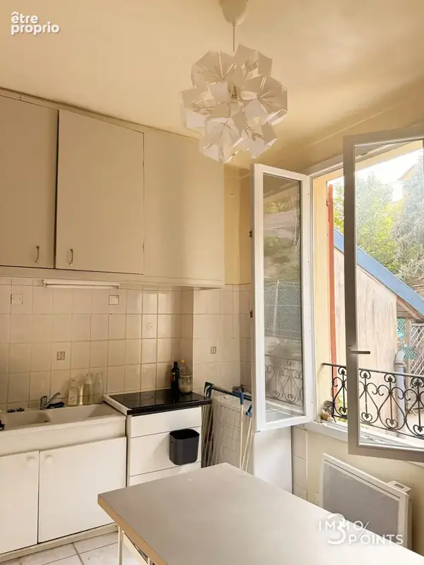 Bas Pessicart / STUDIO / dernier étage / investissement locatif - photo 6