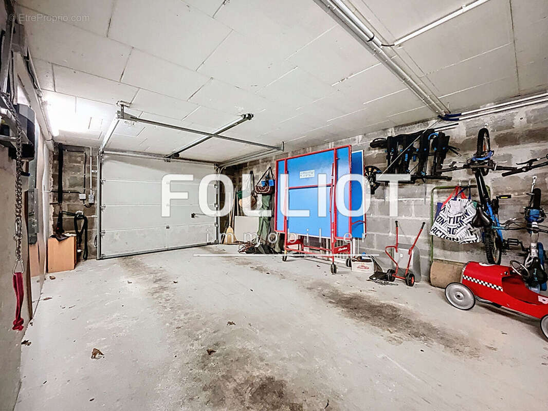 Maison à CERISY-LA-SALLE