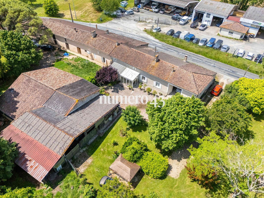 Maison à MOURENS