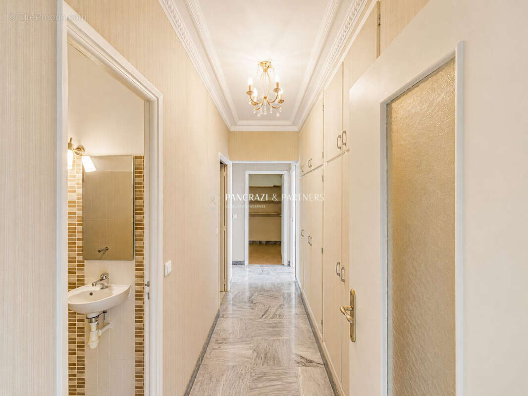 Appartement 110 m² à Ajaccio  - photo 5