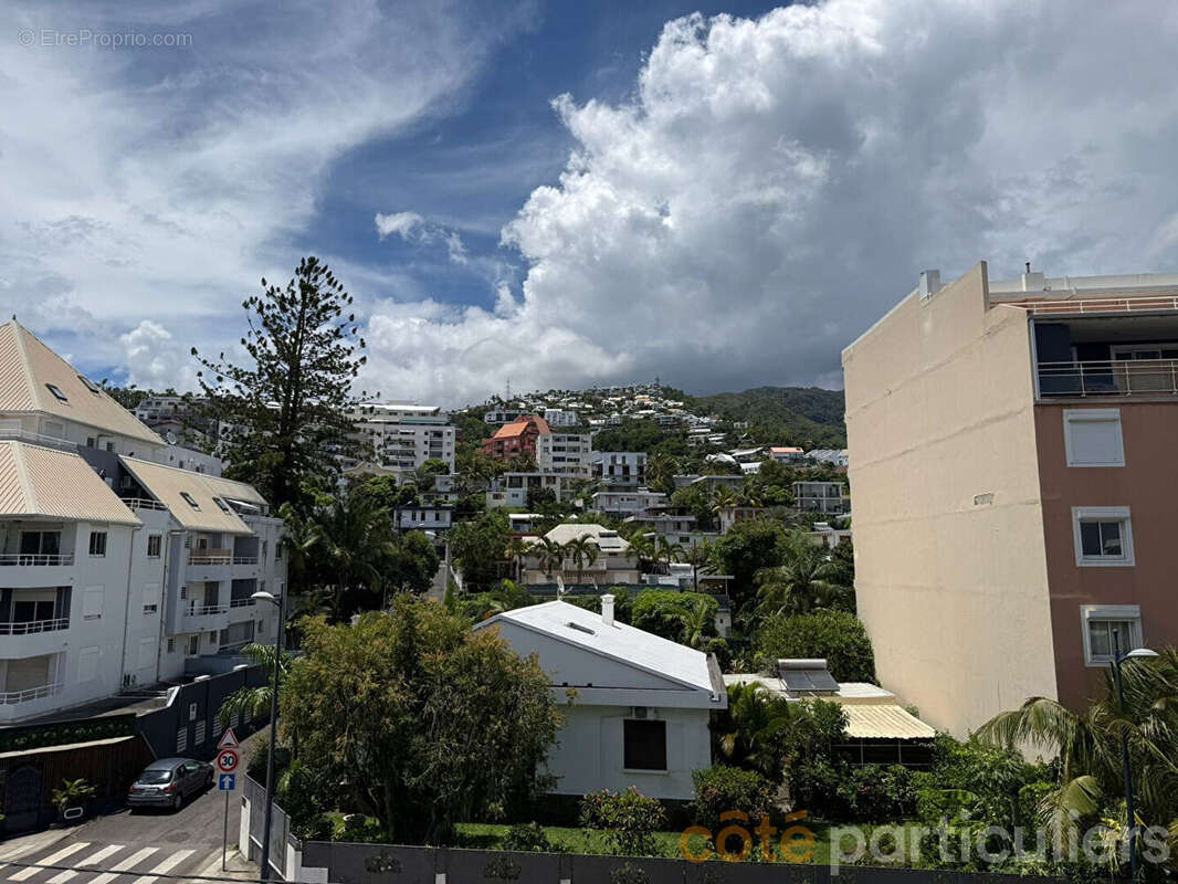 Appartement à SAINT-DENIS