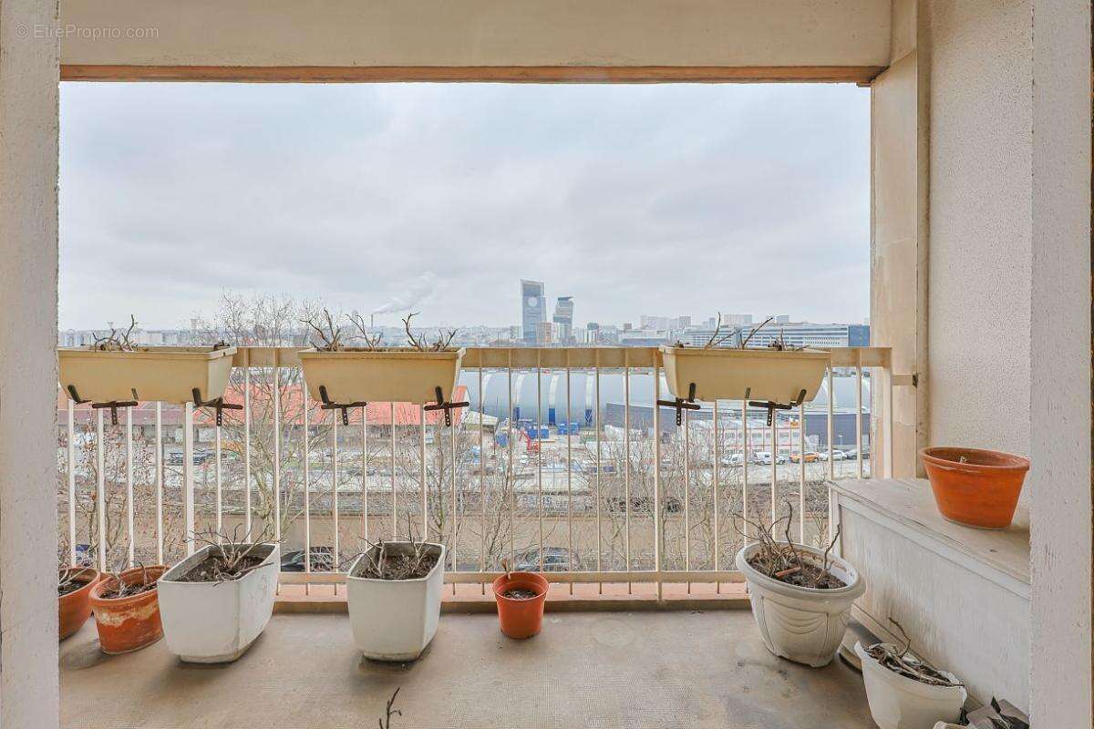 Appartement à PARIS-12E