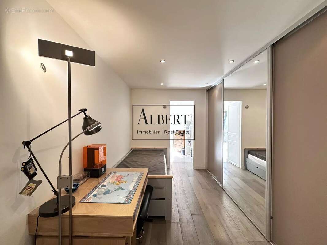 Appartement à LE CANNET