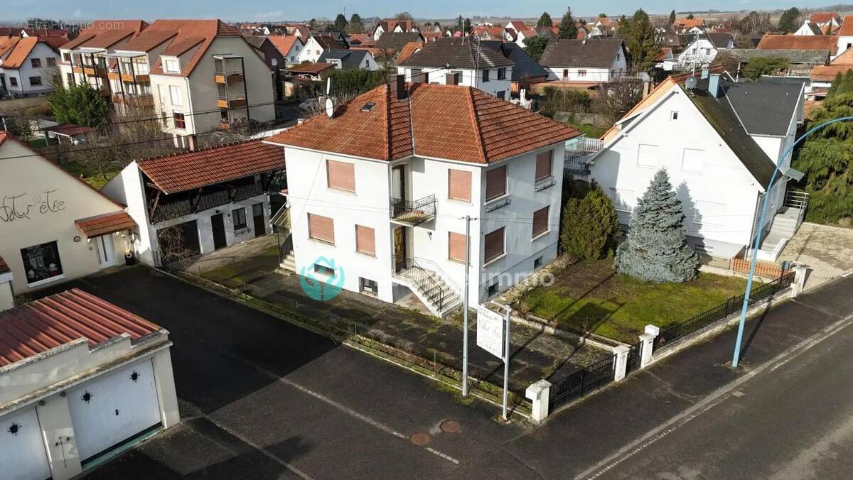 Maison à WEYERSHEIM