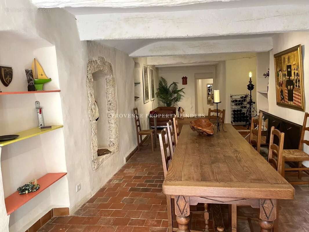 Maison à TOURTOUR