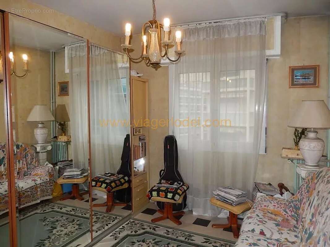 Appartement à MENTON