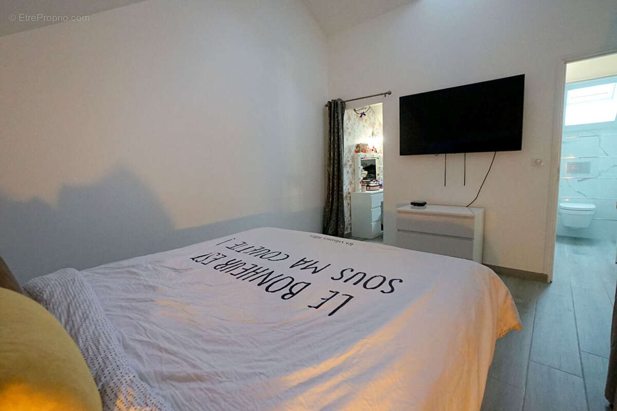 Maison à PORCHEVILLE