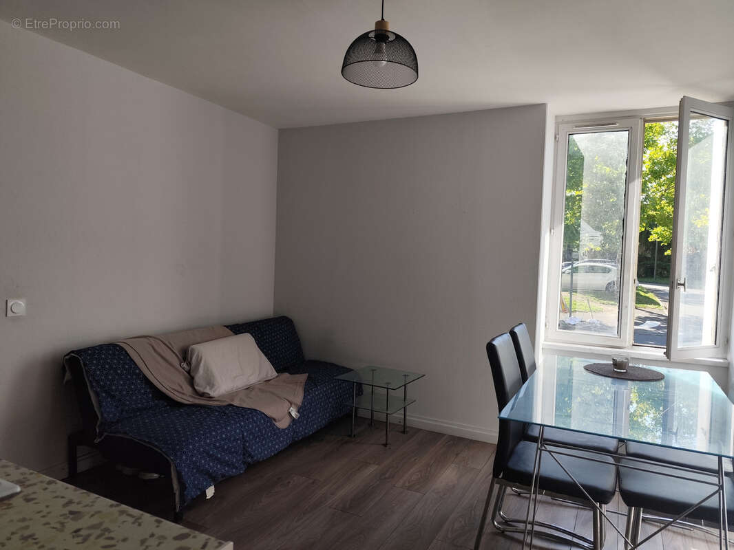 Appartement à SABLE-SUR-SARTHE