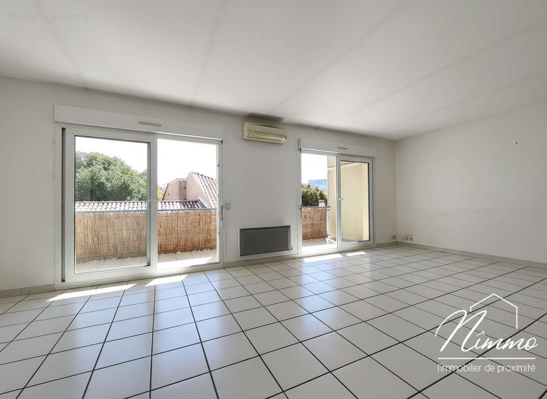 Appartement à NIMES
