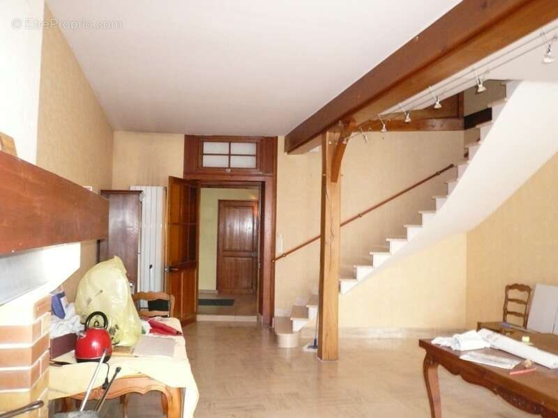 Maison à CHATEAUBERNARD